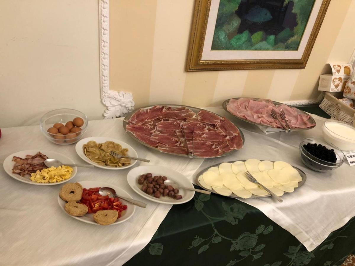 Eden Park Hotel Marina Di Pulsano Kültér fotó