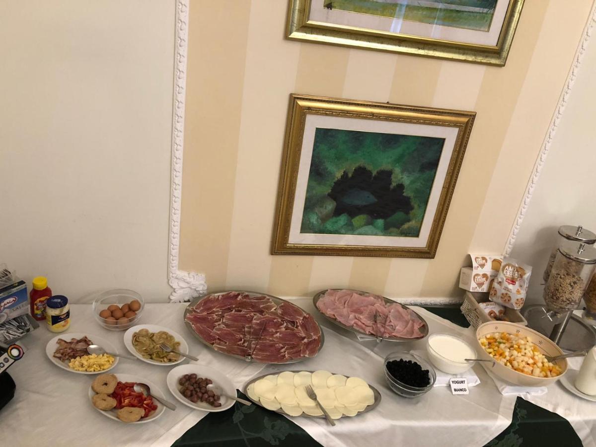 Eden Park Hotel Marina Di Pulsano Kültér fotó